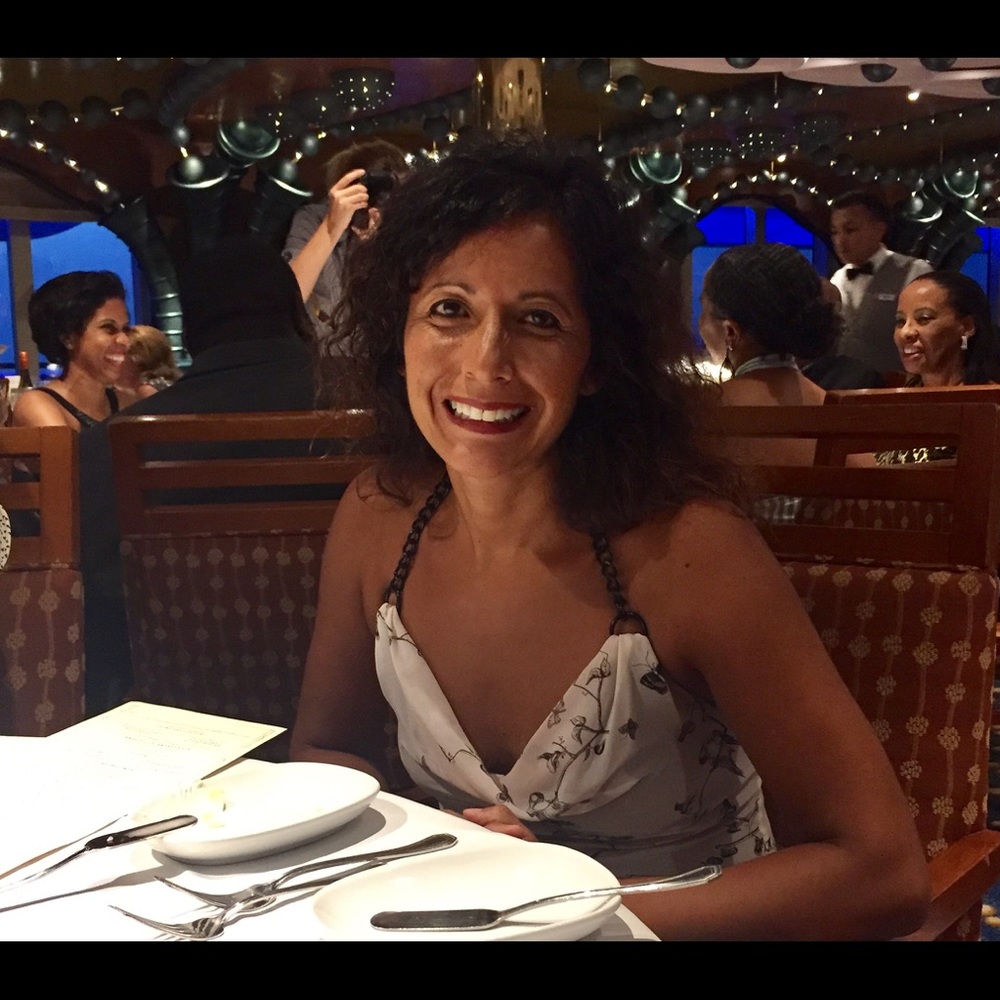 Meet your Posher, Rocio